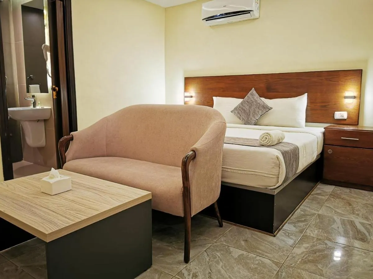Taj Hotel Aqaba 4*,