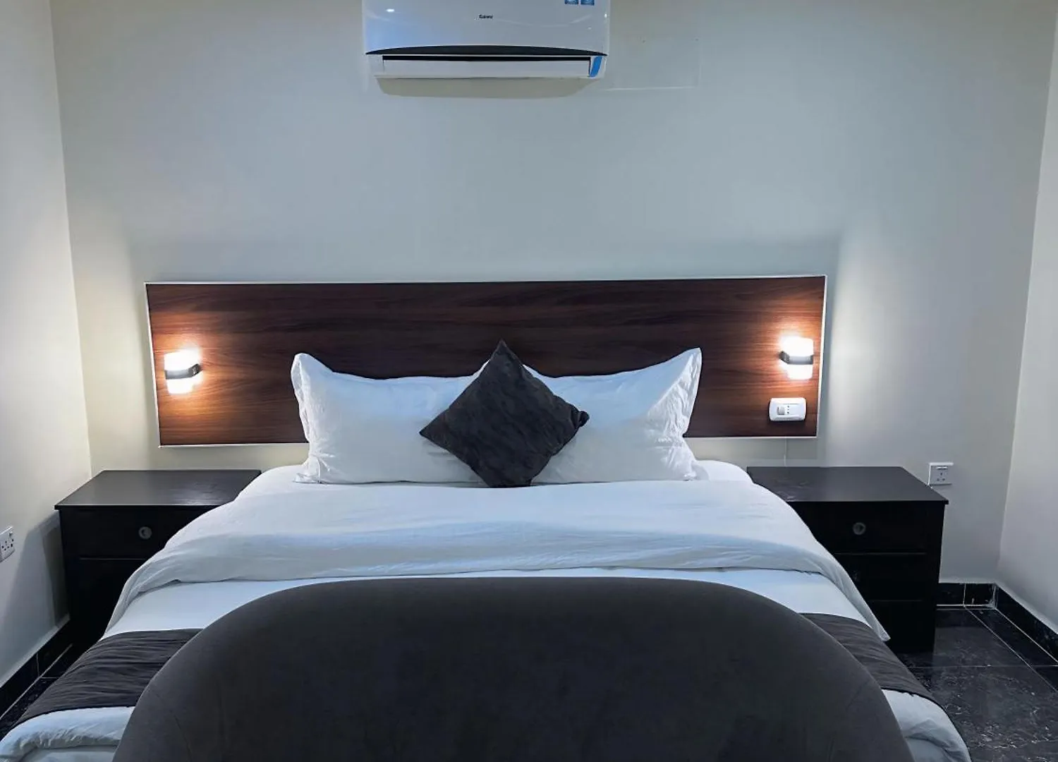 ****  Taj Hotel Aqaba Jordan